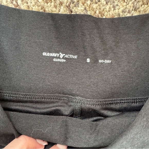 Old Navy Black Pleated Skater Mini Skirt - Picture 2 of 5